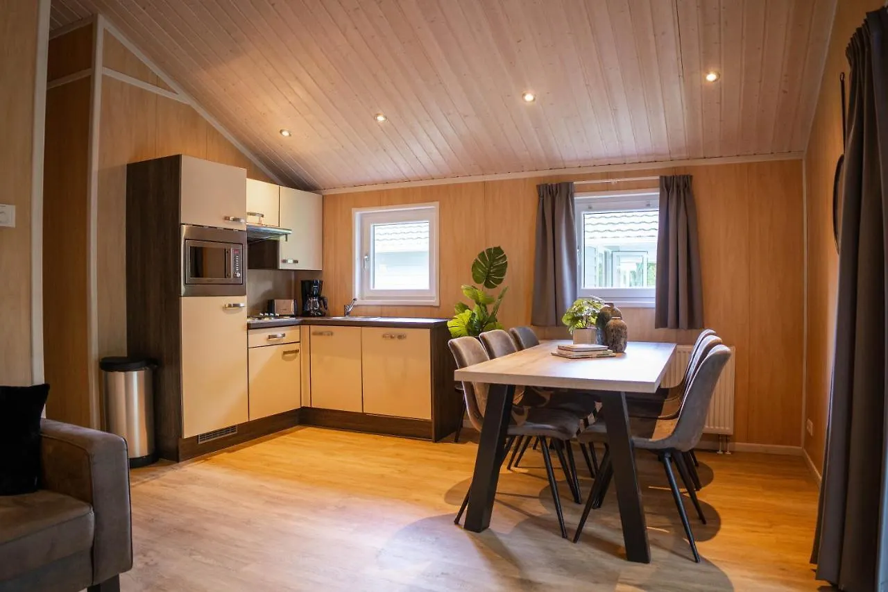 Nyaraló Vakantiepark Latour Oirschot
